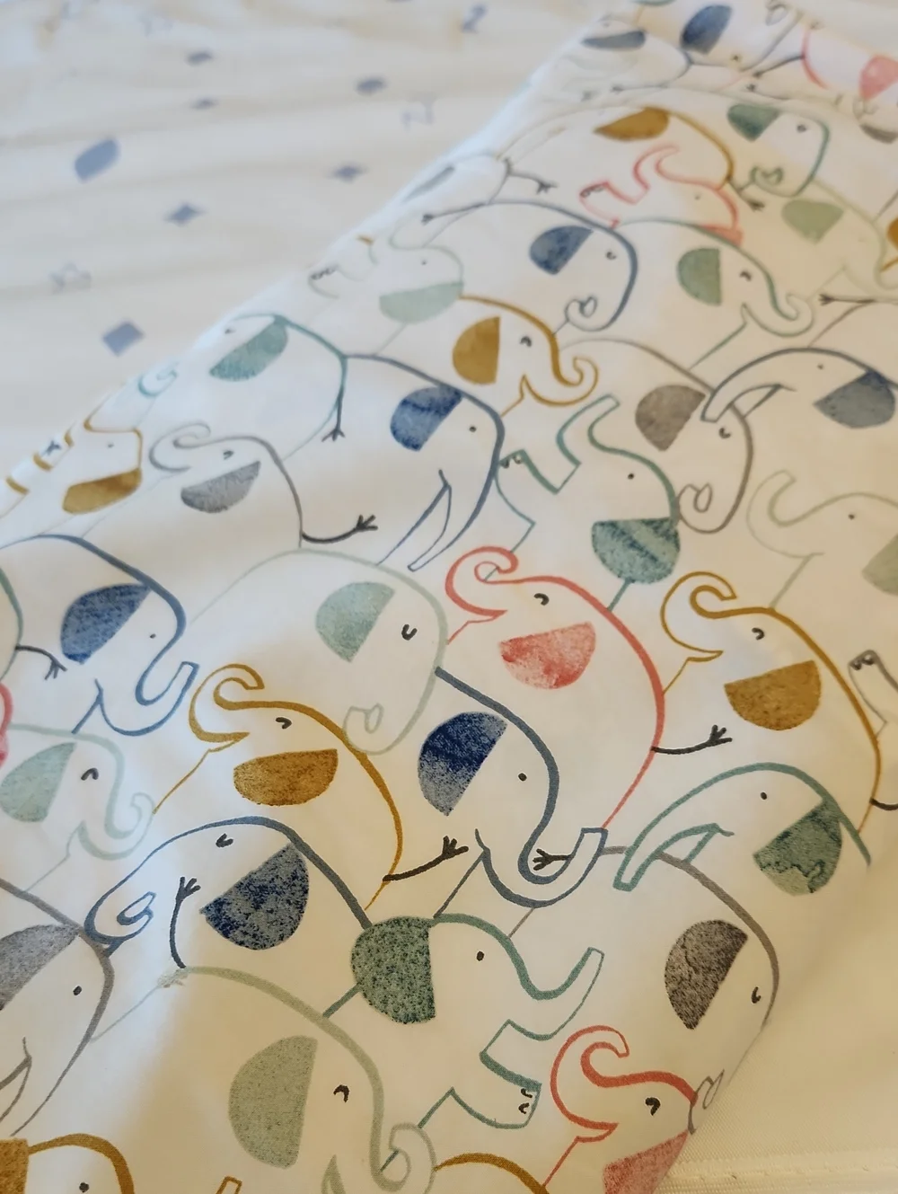 Pottery Barn Kids Pastel Elephant Crib Sheet